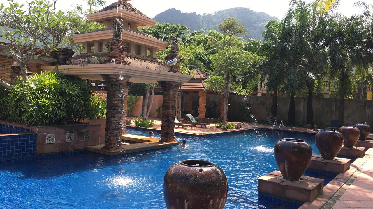 Circle Phuket Resort & Spa Bãi biển Kamala Ngoại thất bức ảnh